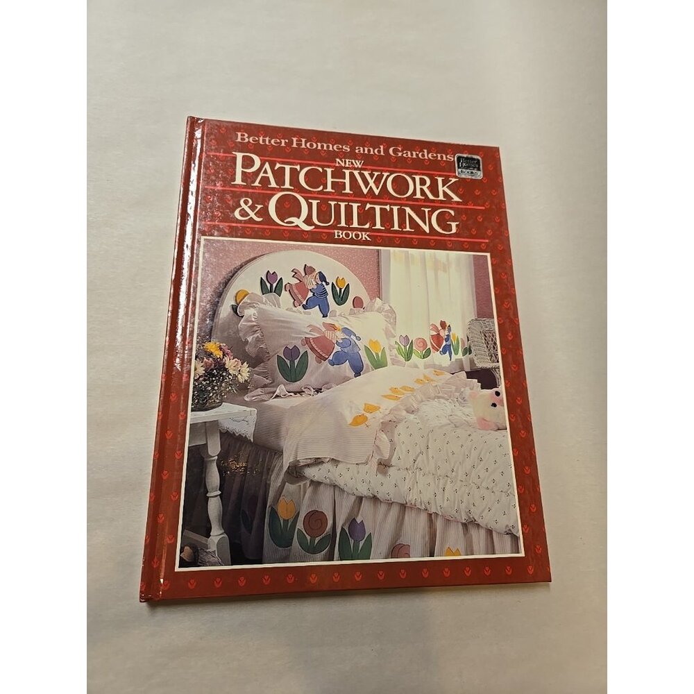 Better Homes and Gardens New Patchwork and Quilting Book hardcover vintage
